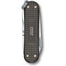 Нож-брелок VICTORINOX CLASSIC ALOX LE 2022 0.6221.L22